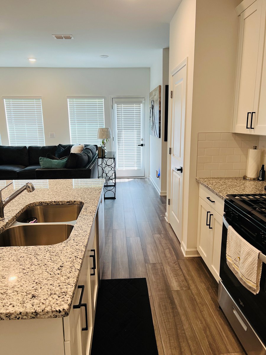 Furnished Finder property 1034288_1 photo 6