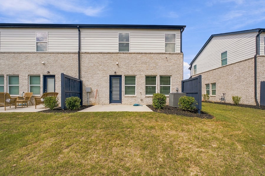Furnished Finder property 1034288_1 photo 27