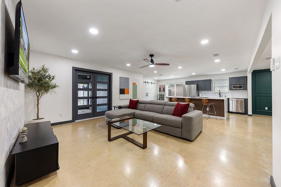 Furnished Finder property 1034293_1 photo 3