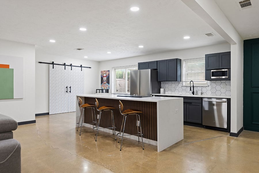 Furnished Finder property 1034293_1 photo 4
