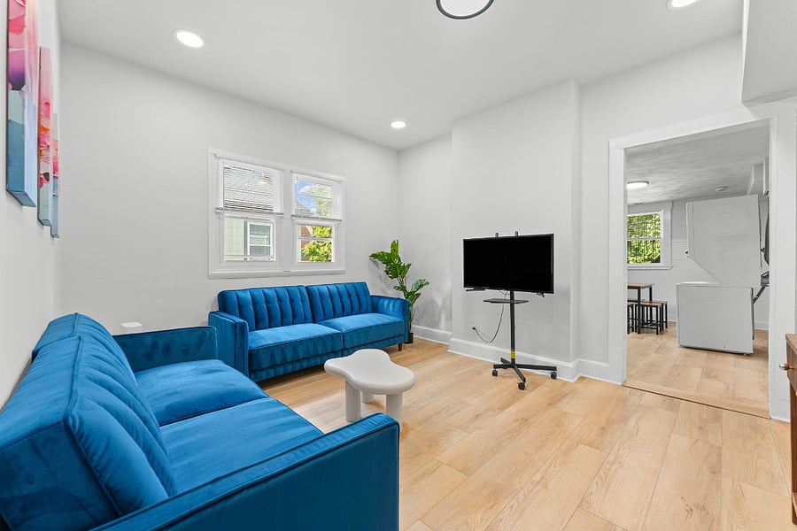 Furnished Finder property 1034298_1 photo 10