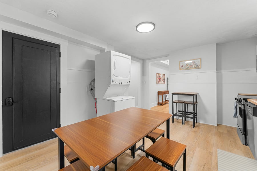 Furnished Finder property 1034298_1 photo 12