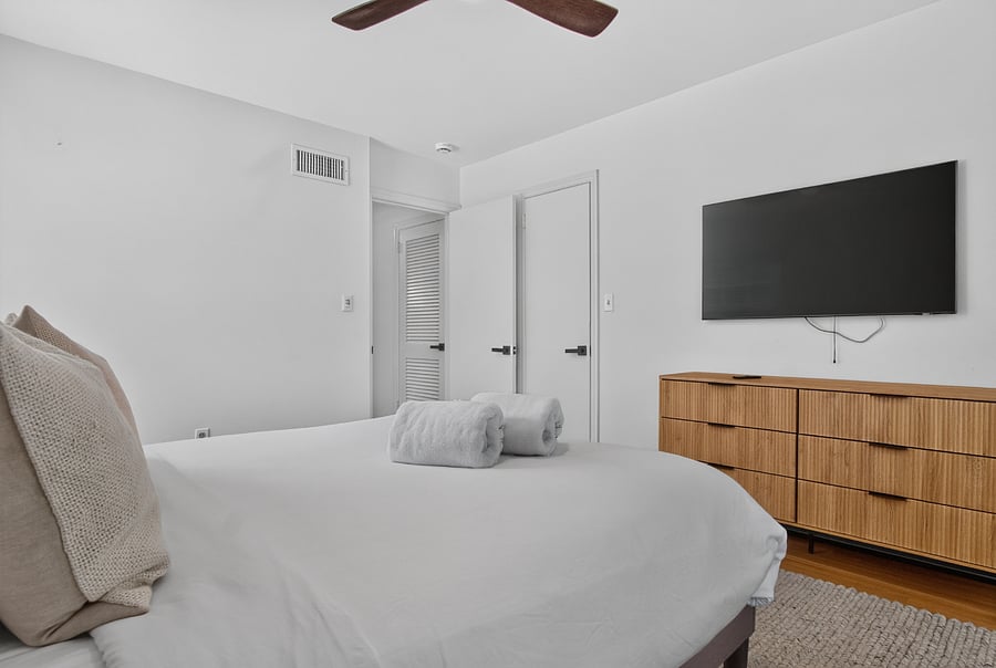 Furnished Finder property 1034307_1 photo 12