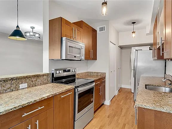 Furnished Finder property 1034309_1 photo 9