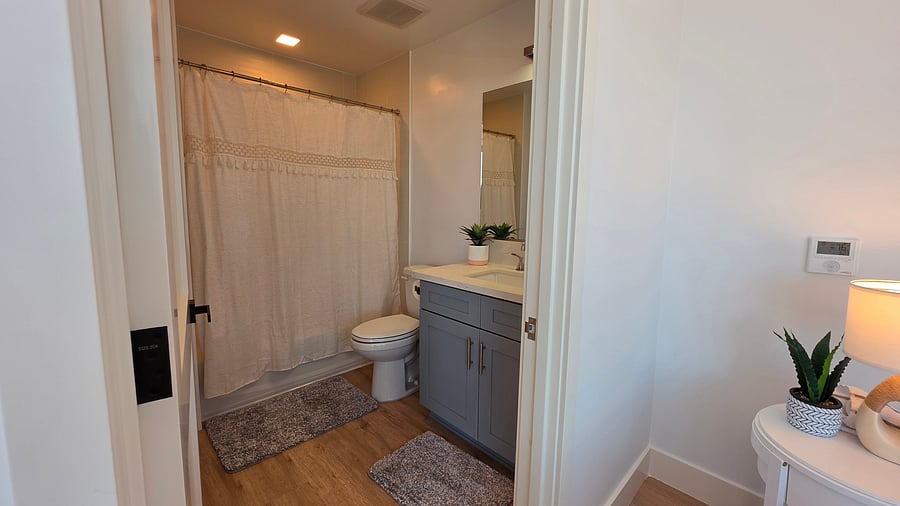 Furnished Finder property 1034311_1 photo 56