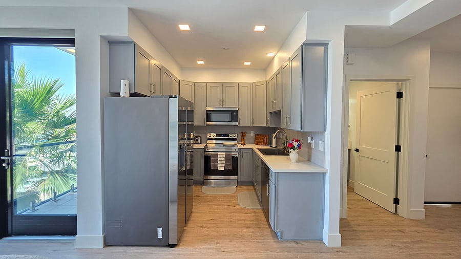 Furnished Finder property 1034311_1 photo 33