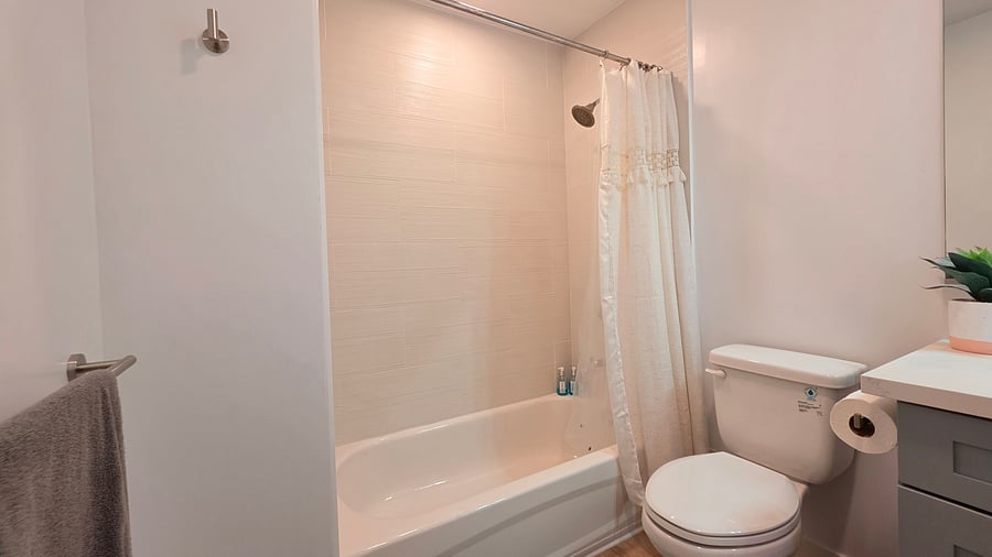 Furnished Finder property 1034311_1 photo 61