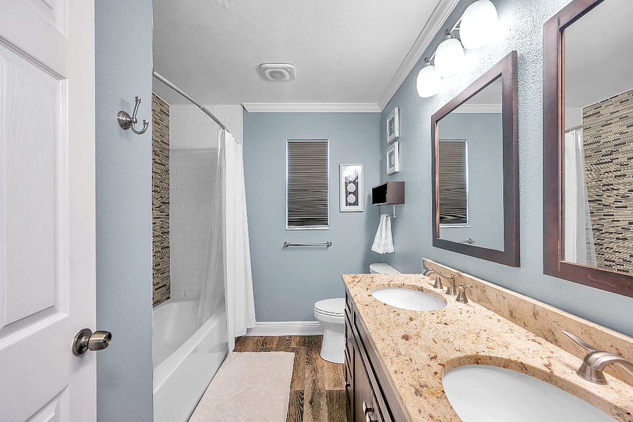 Second bathroom - tub.