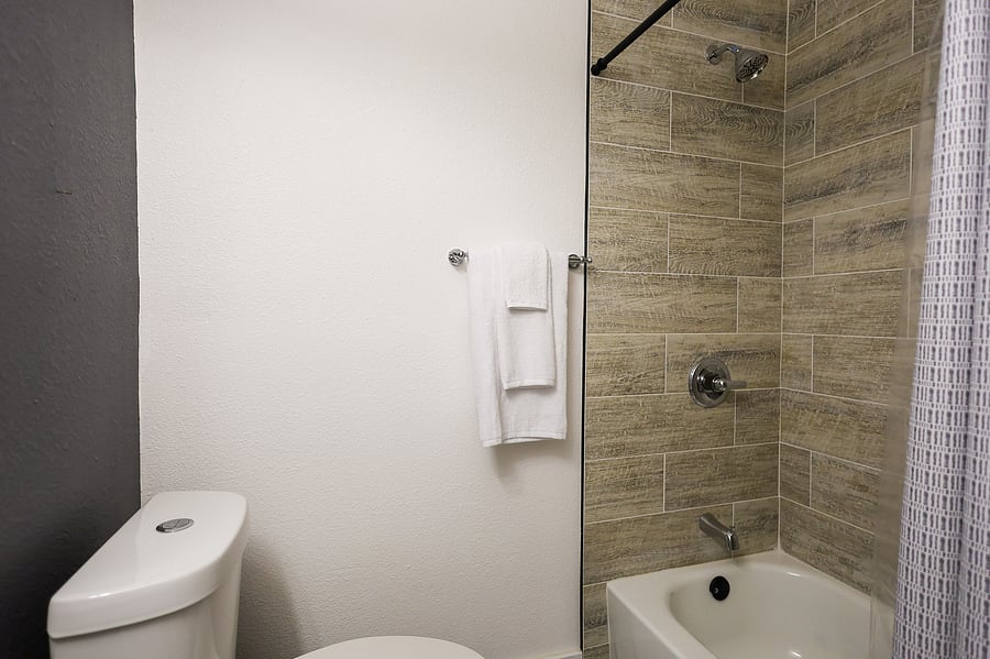 Bathtub