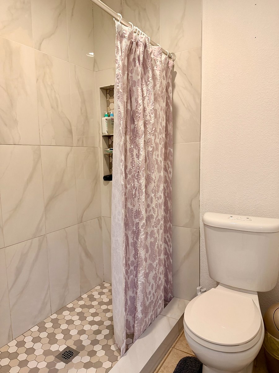 Furnished Finder property 1034352_1 photo 9