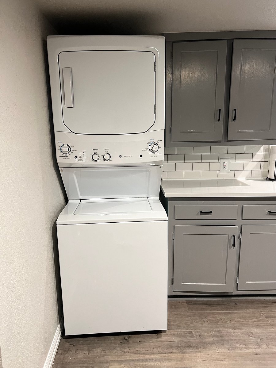 Furnished Finder property 1034357_1 photo 12