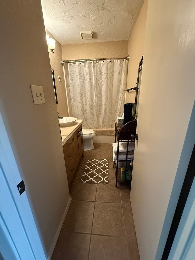 Furnished Finder property 1034373_1 photo 14