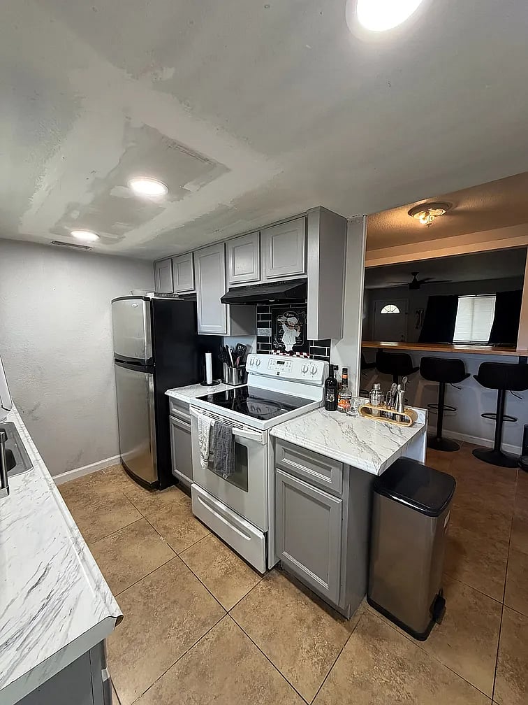 Furnished Finder property 1034374_1 photo 11