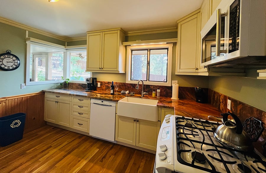 Furnished Finder property 1034375_1 photo 4