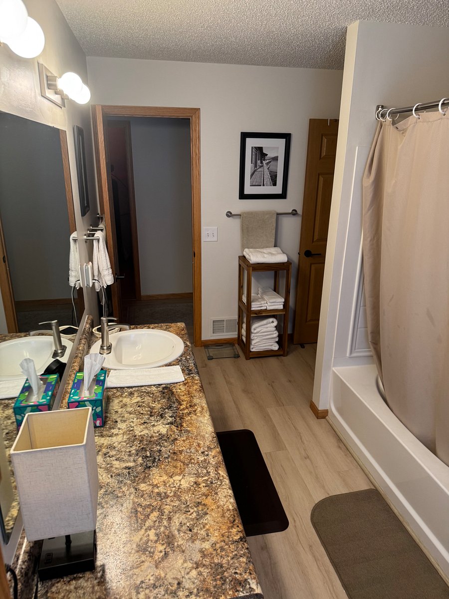 Furnished Finder property 1034383_1 photo 11