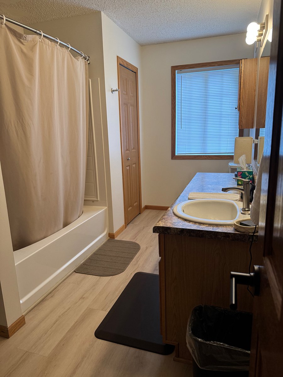 Furnished Finder property 1034383_1 photo 12