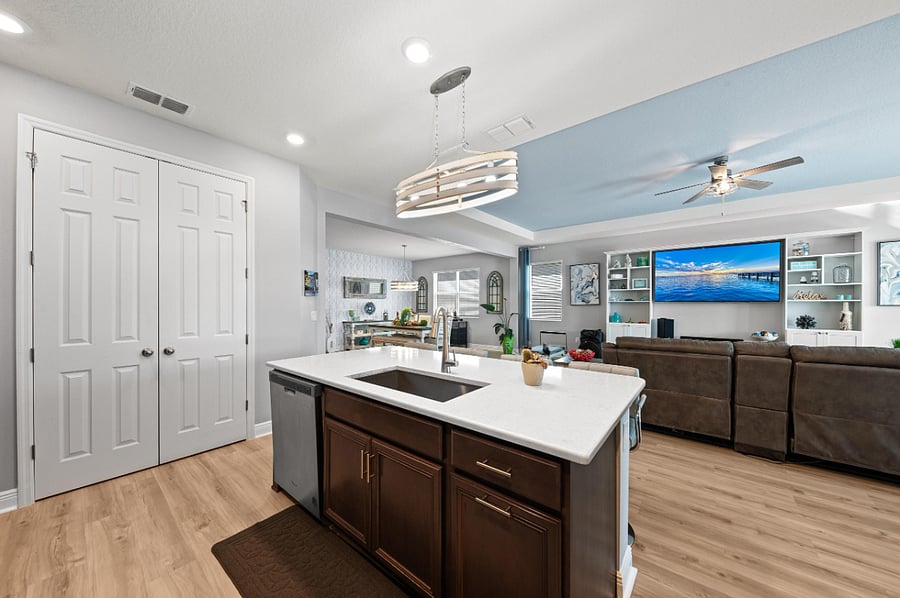 Furnished Finder property 1034396_1 photo 17