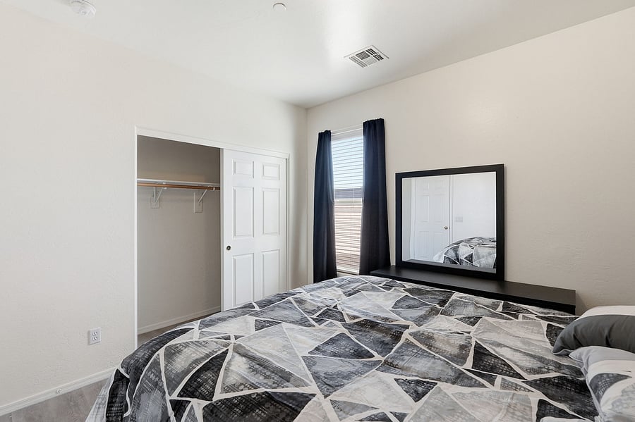 Furnished Finder property 1034399_1 photo 13