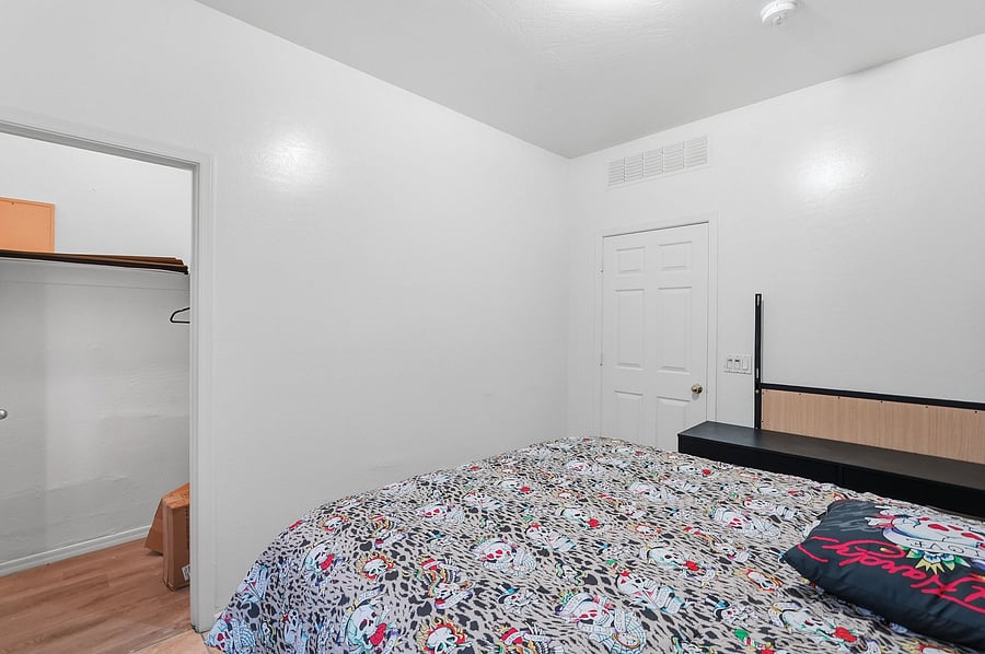 Furnished Finder property 1034399_1 photo 11