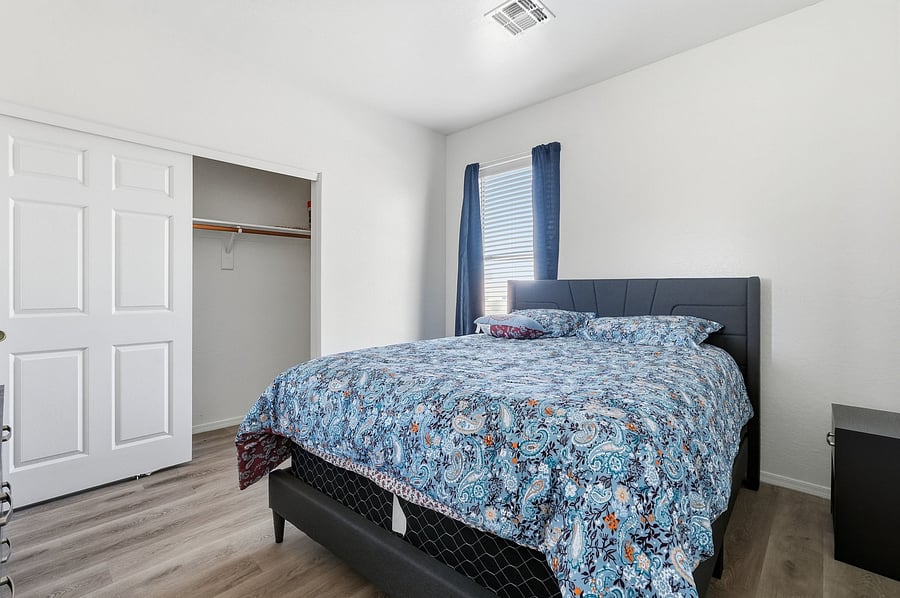Furnished Finder property 1034399_1 photo 16