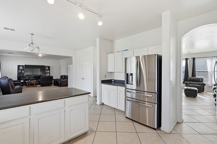 Furnished Finder property 1034399_1 photo 4