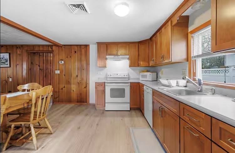 Furnished Finder property 1034409_1 photo 7