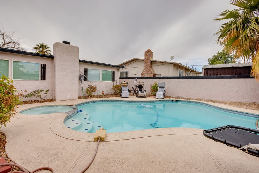 Furnished Finder property 1034411_1 photo 1