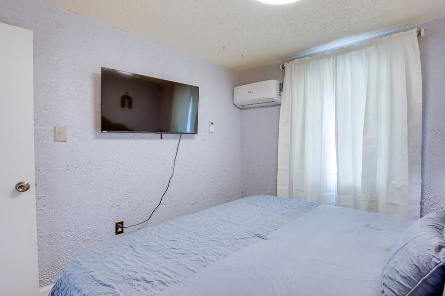 Furnished Finder property 1034411_1 photo 11