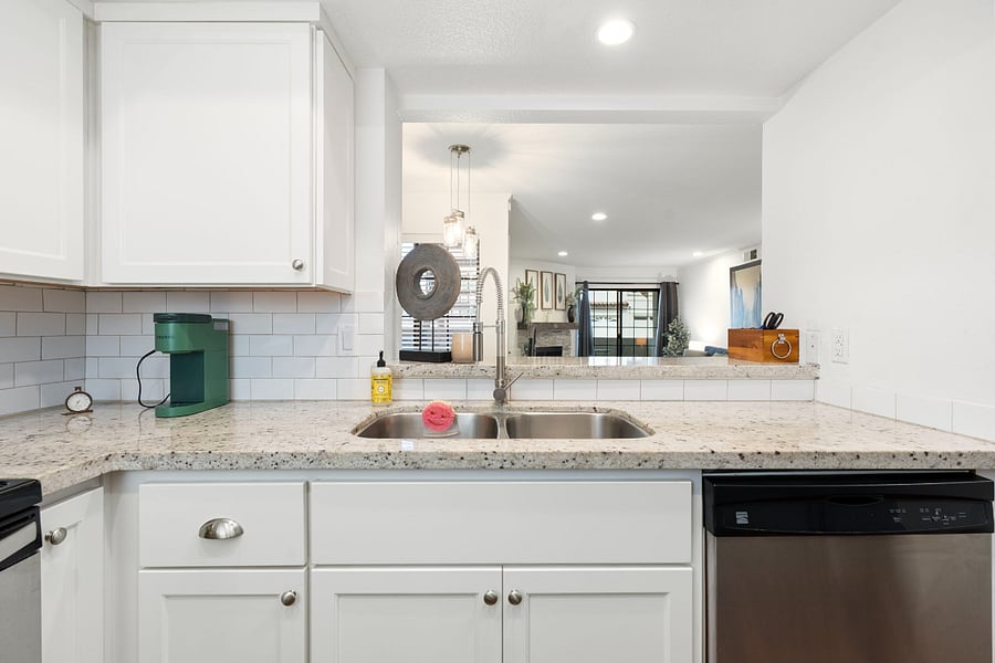 Furnished Finder property 1034412_1 photo 40