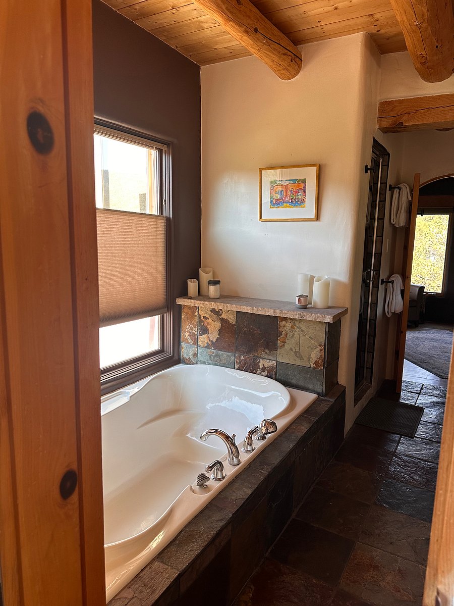 Furnished Finder property 1034420_1 photo 24