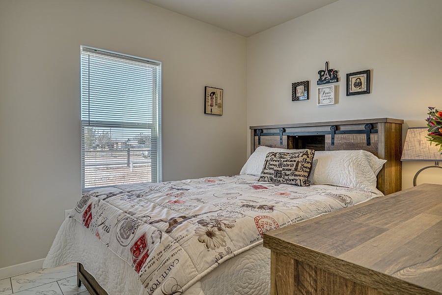 Furnished Finder property 1034427_1 photo 8