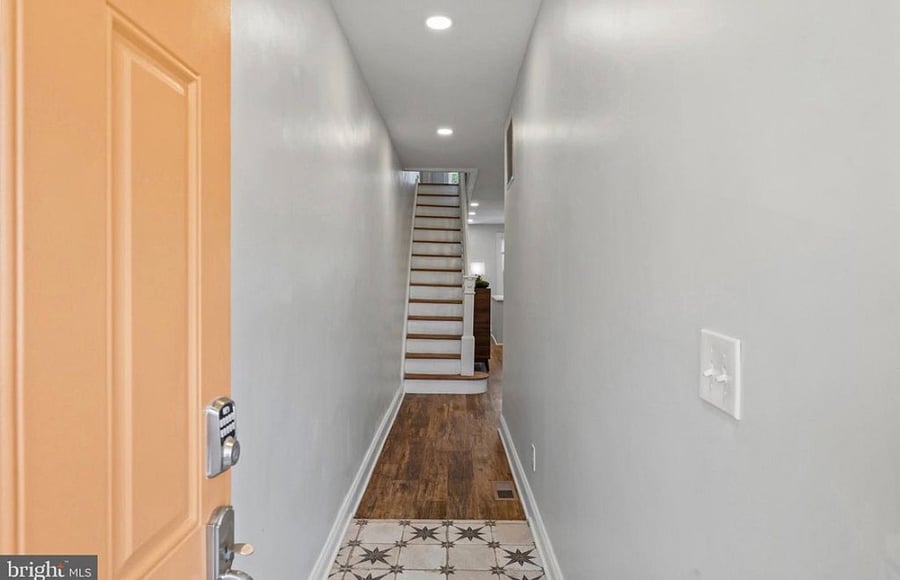 Furnished Finder property 1034436_1 photo 1