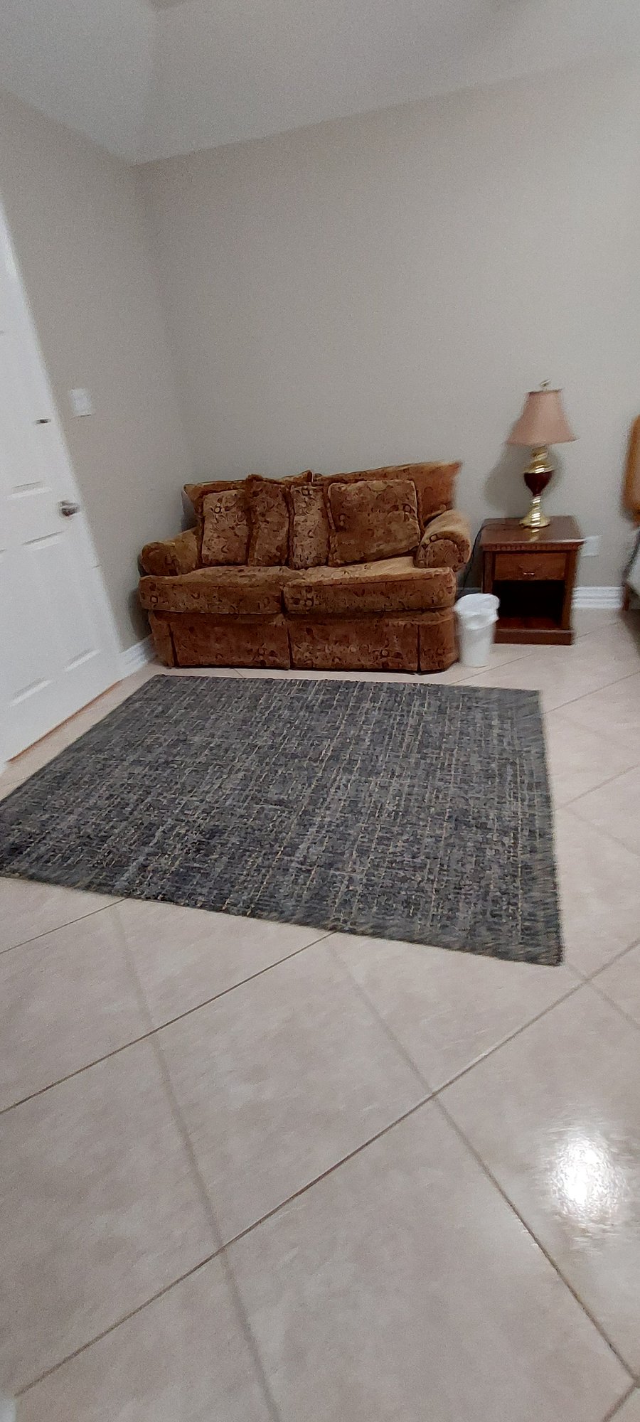 Furnished Finder property 1034437_1 photo 5