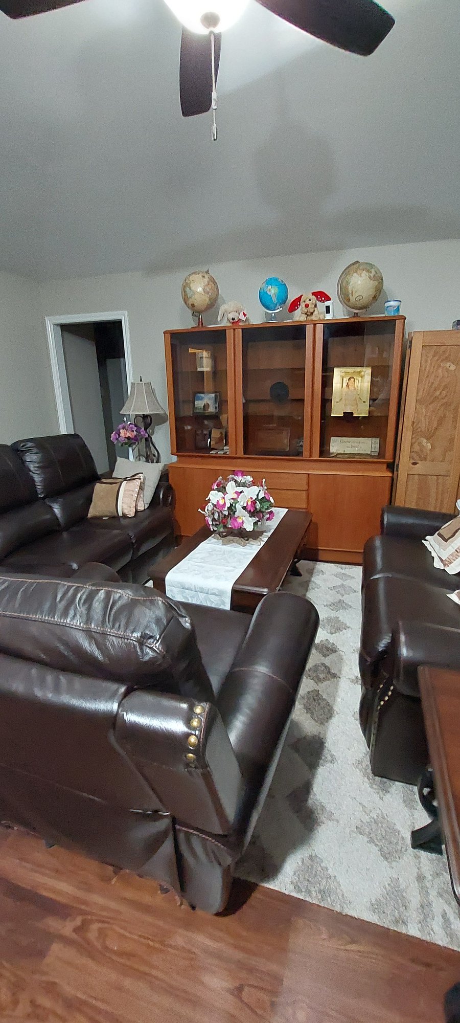 Furnished Finder property 1034437_1 photo 10