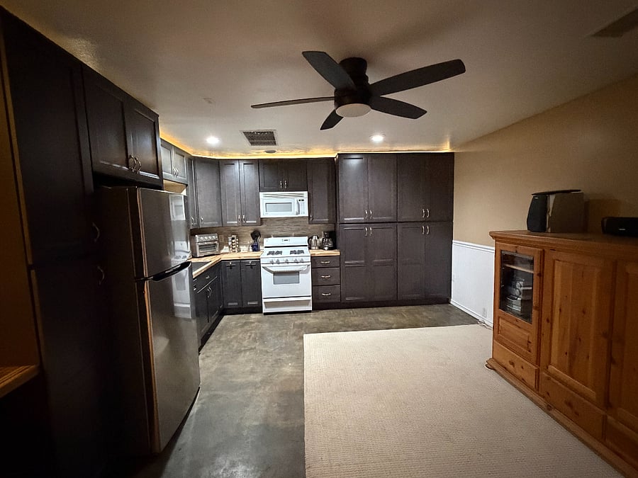Furnished Finder property 1034441_1 photo 2