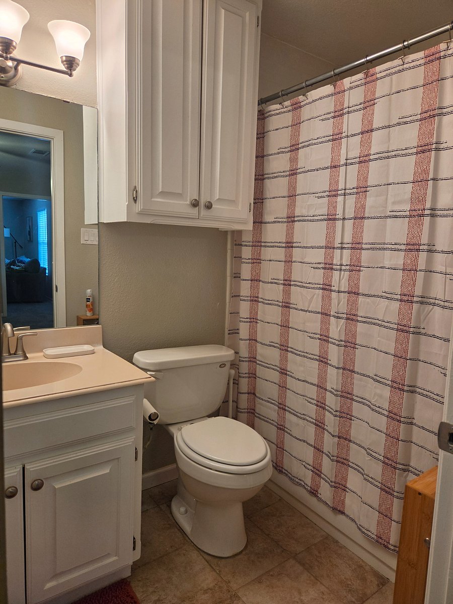Furnished Finder property 1034454_1 photo 31