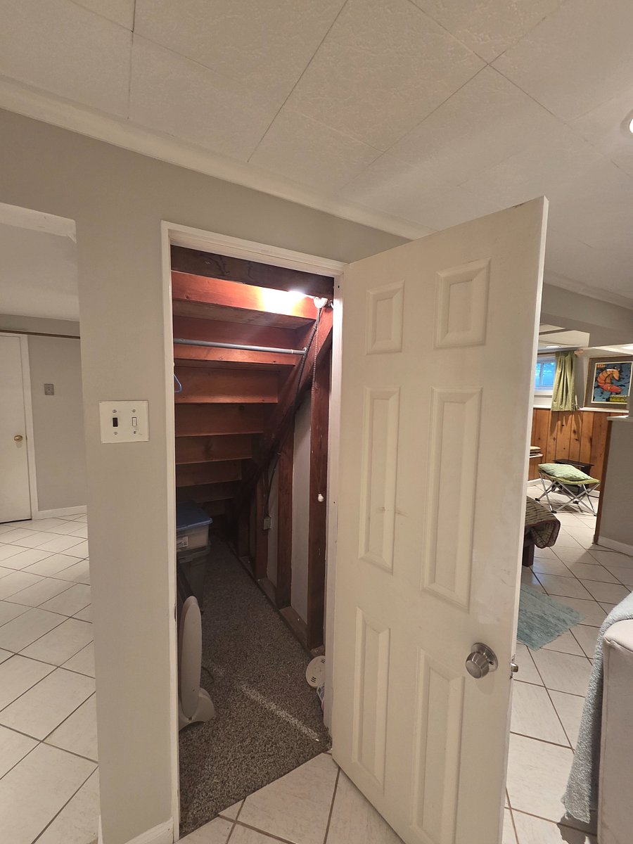 Furnished Finder property 1034456_1 photo 9