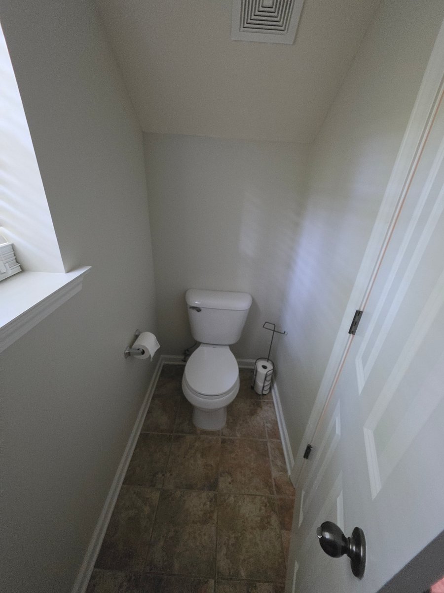 Furnished Finder property 1034458_1 photo 17