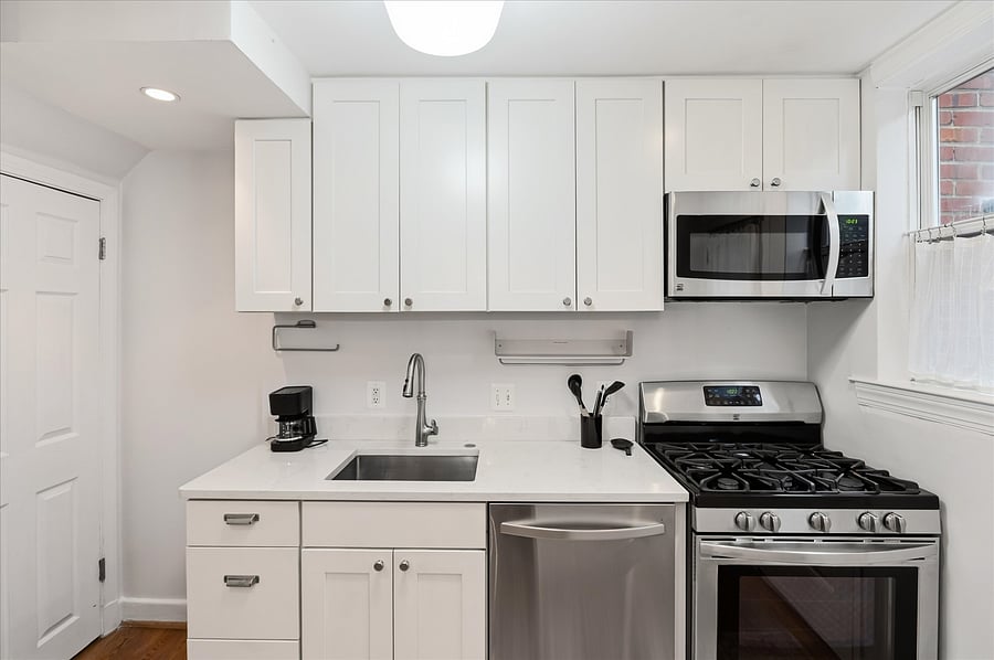 Furnished Finder property 1034470_1 photo 13