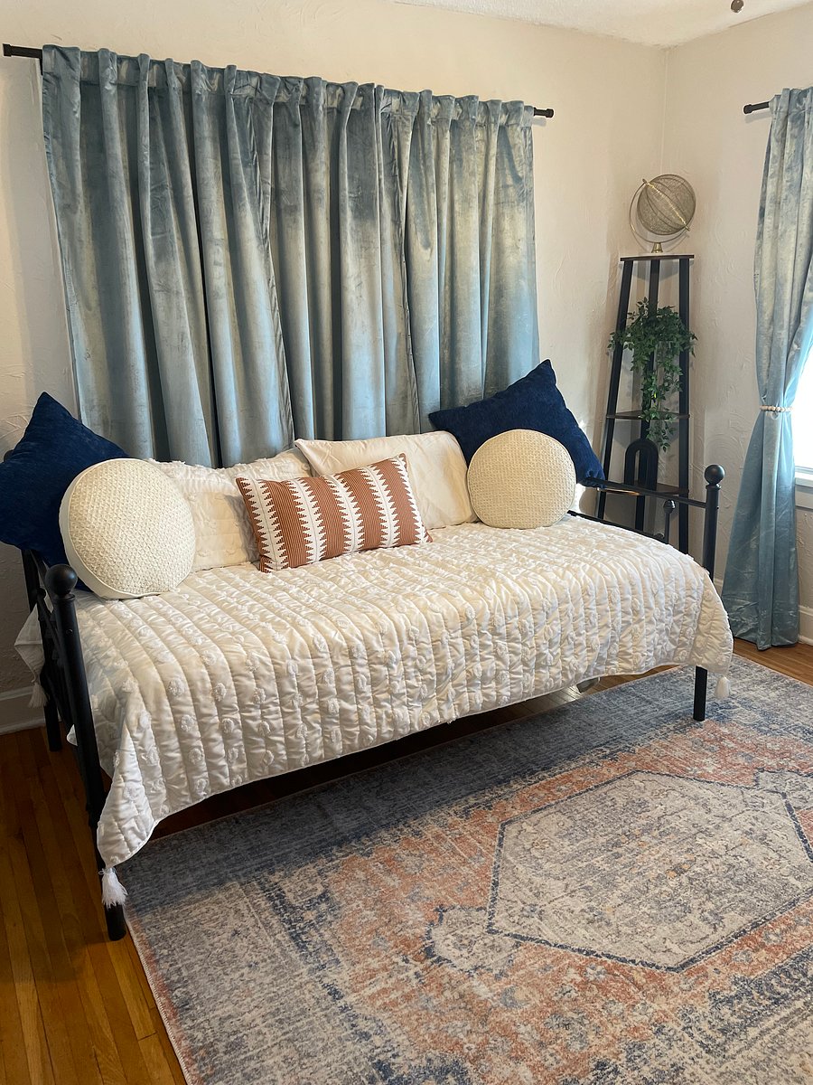 Furnished Finder property 1034499_1 photo 26