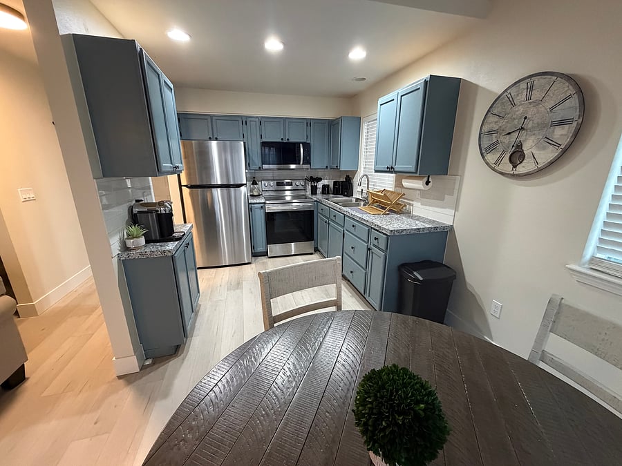 Furnished Finder property 1034504_1 photo 6