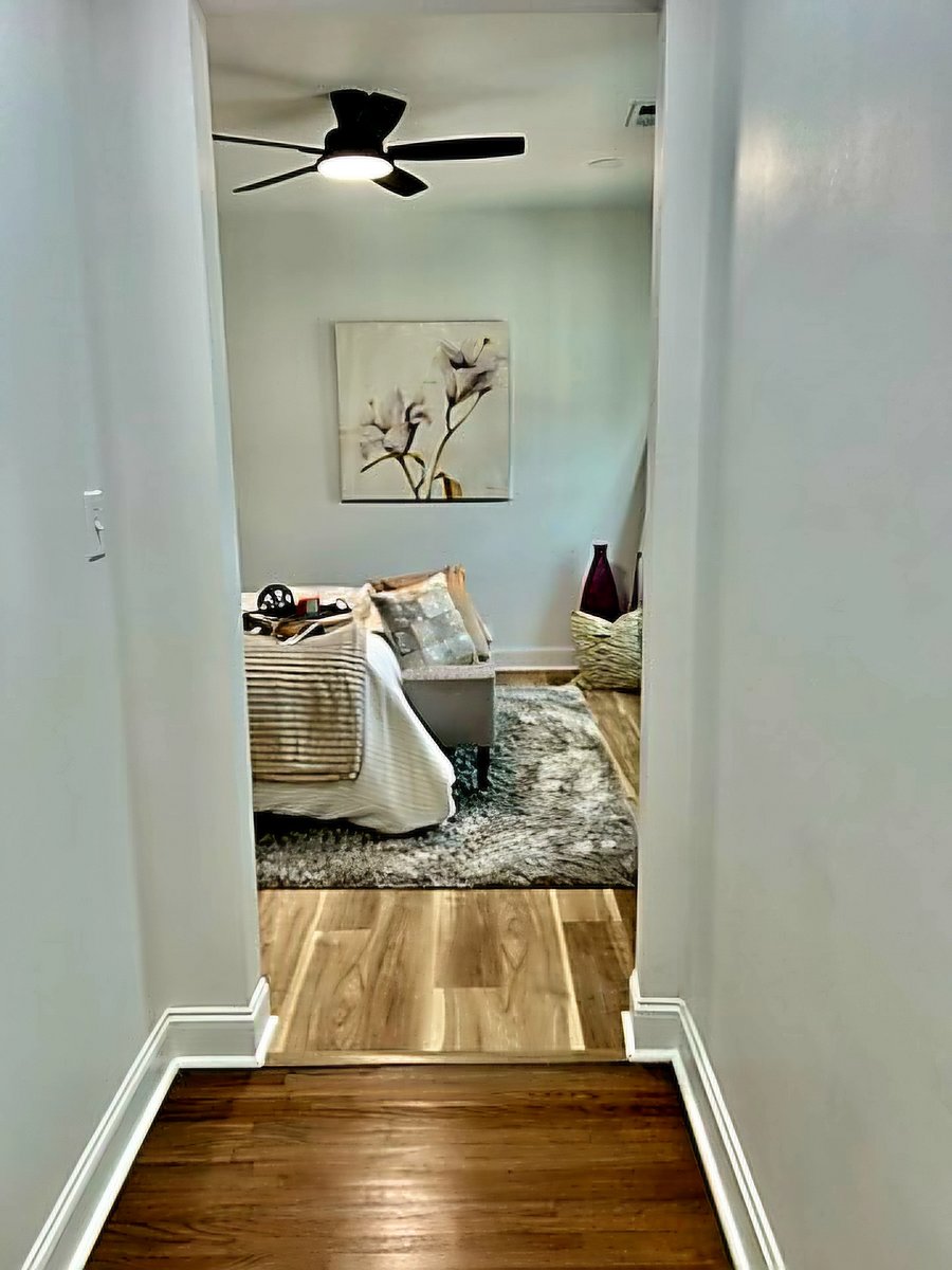 Primary bedroom entry