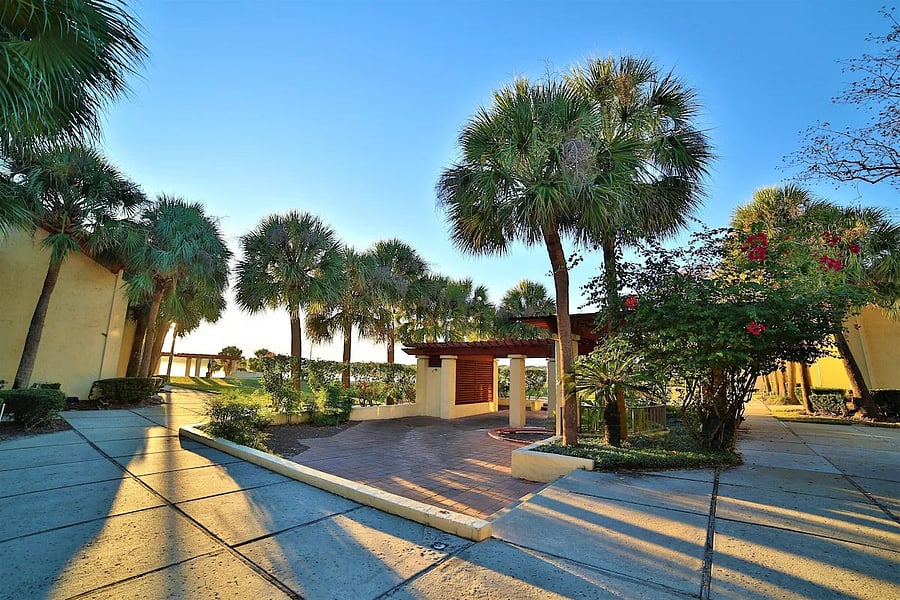 Furnished Finder property 1034511_1 photo 4