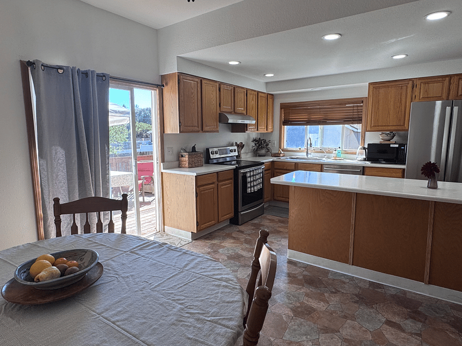 Furnished Finder property 1034516_1 photo 18
