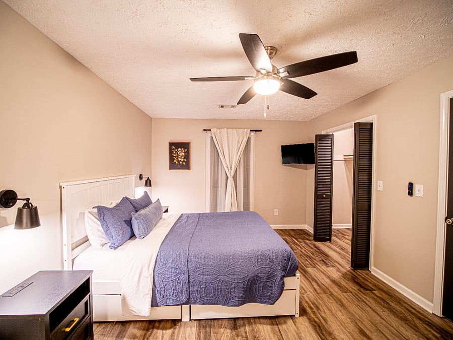 Furnished Finder property 1034523_3 photo 3