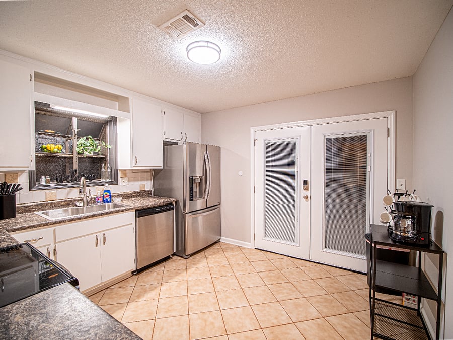 Furnished Finder property 1034523_3 photo 10