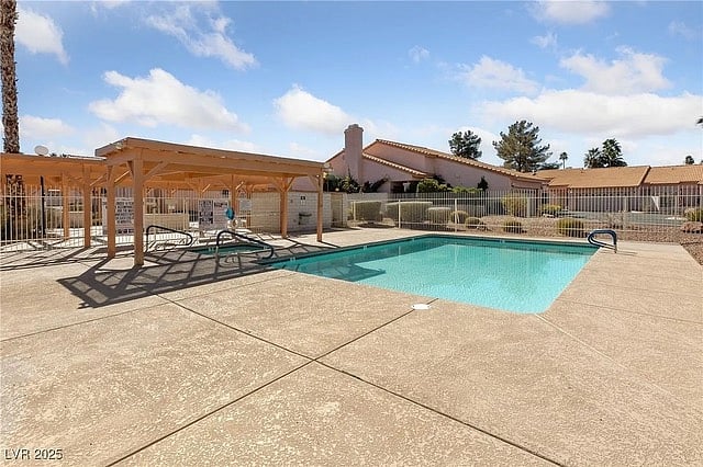 Furnished Finder property 1034532_1 photo 13