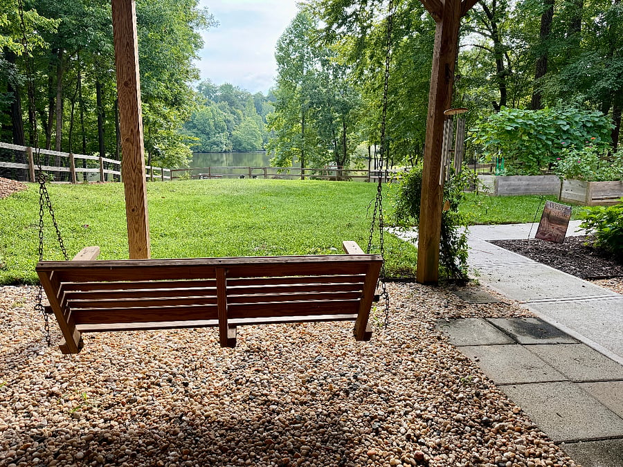 Patio swing