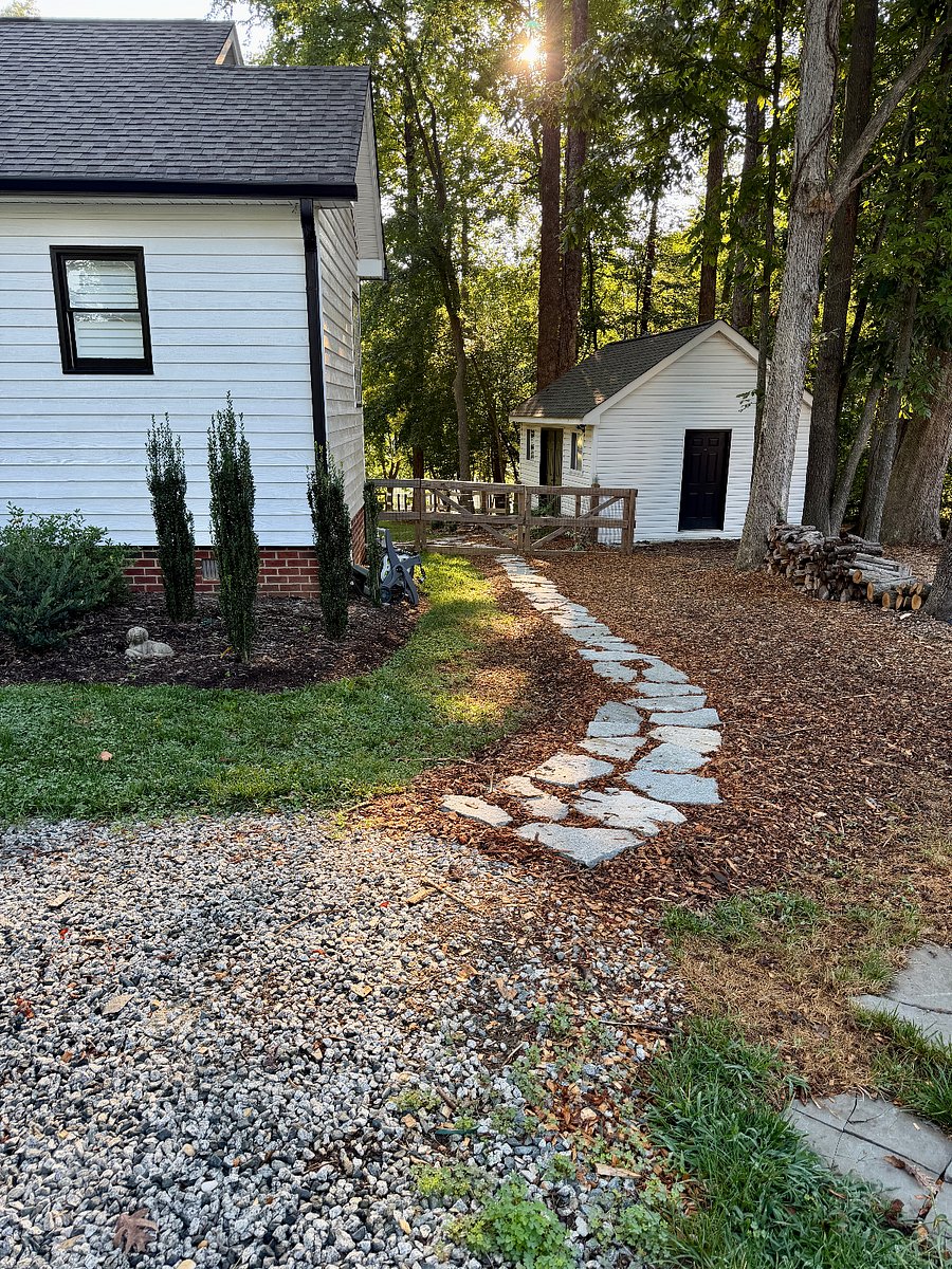 Path from driveway