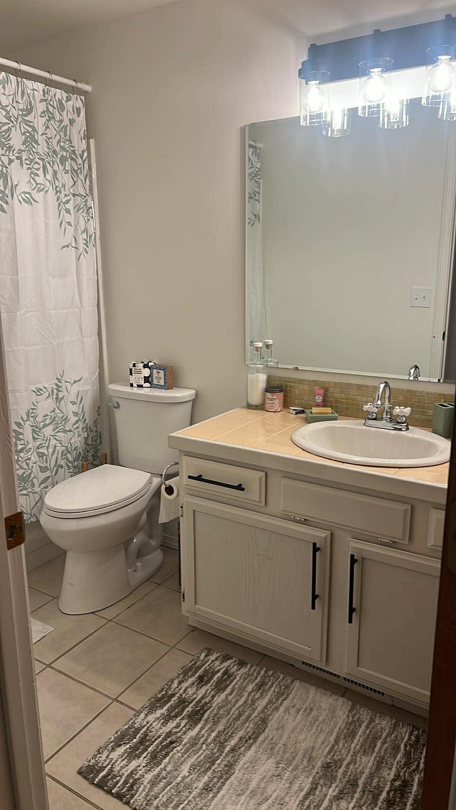 Furnished Finder property 1034567_1 photo 2